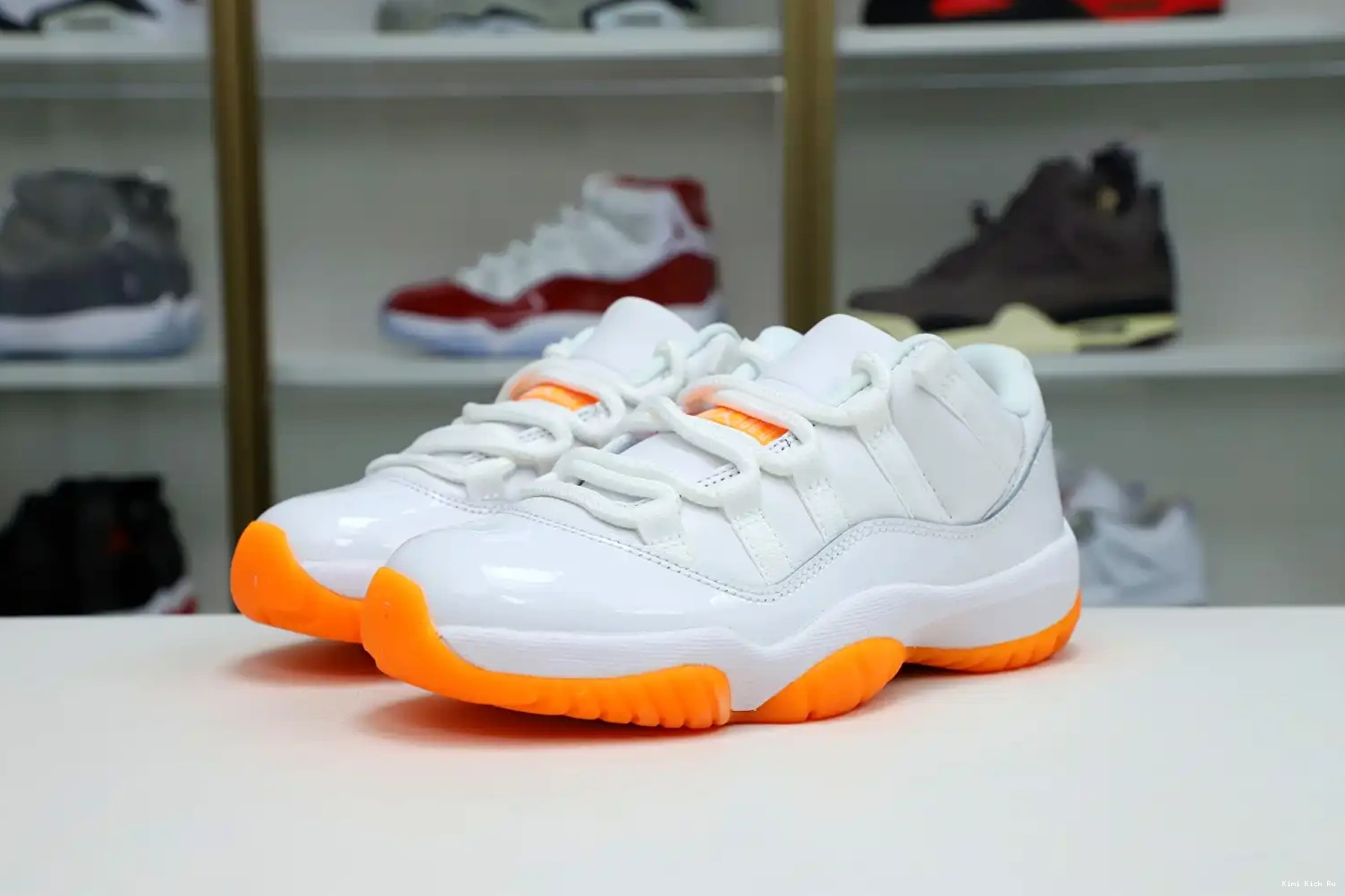 CITRUS' Kimikick RETRO 11 AIR 'BRIGHT LOW JORDAN WMNS 0813